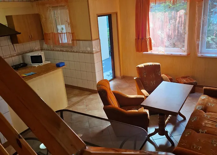 Osrodek Wypoczynkowy Puszczyk Akacjowy- -willa Holiday home